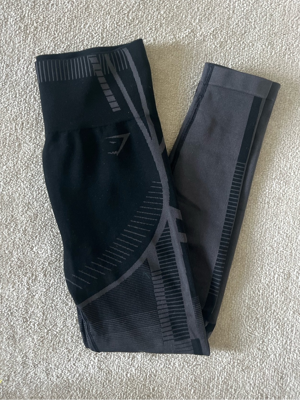 Gymshark High Waisted Women's Black & Gray Seamless Leggings